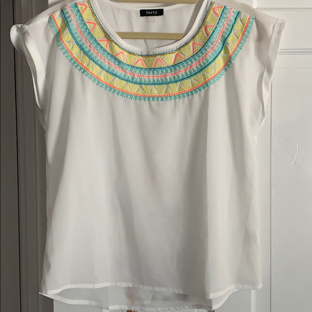 Verty white blouse with neon accents!